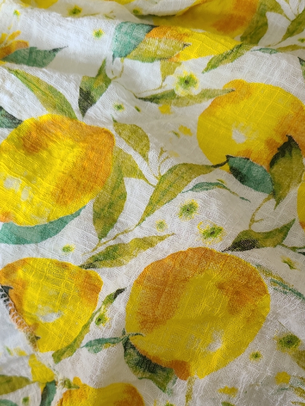 Lemon Print Sleeveless V-Neck Dress - Picture 6 of 9